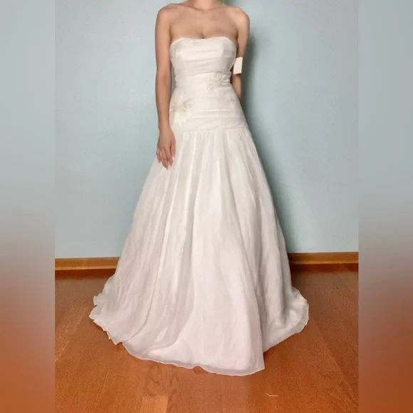 2 sunflower embroidery crepe pleated train mermaid trumpet wedding dress Galina - Picture 4 of 9